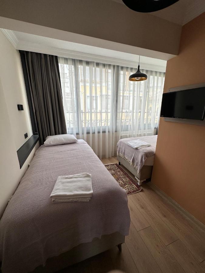 Terrace Couette-café 3*